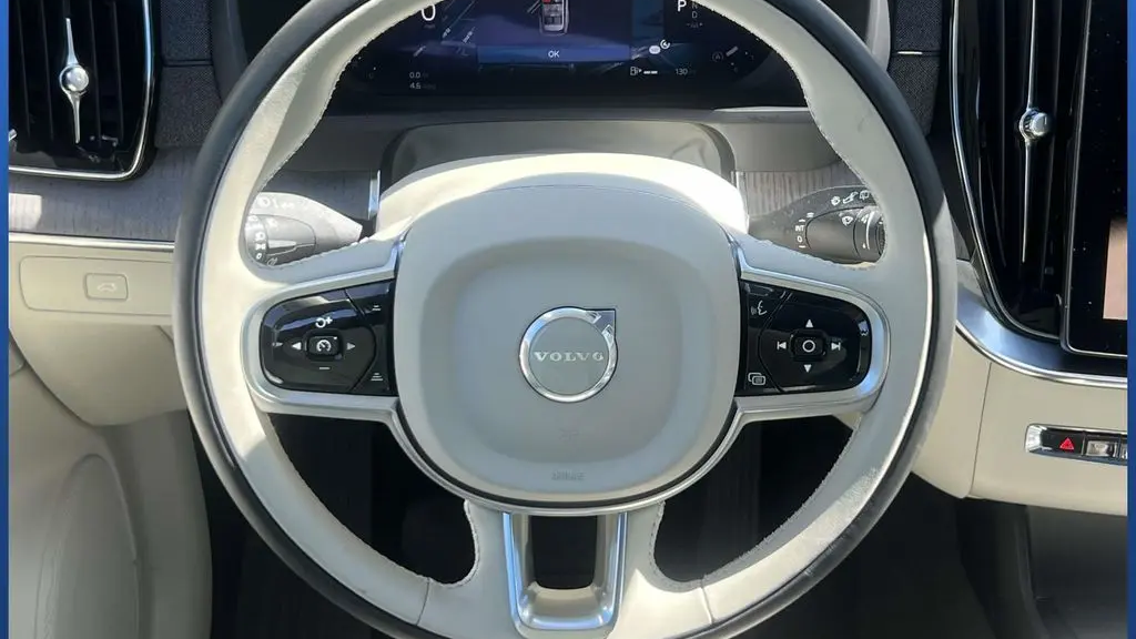 2026 Volvo XC90 B6 Ultra 7P