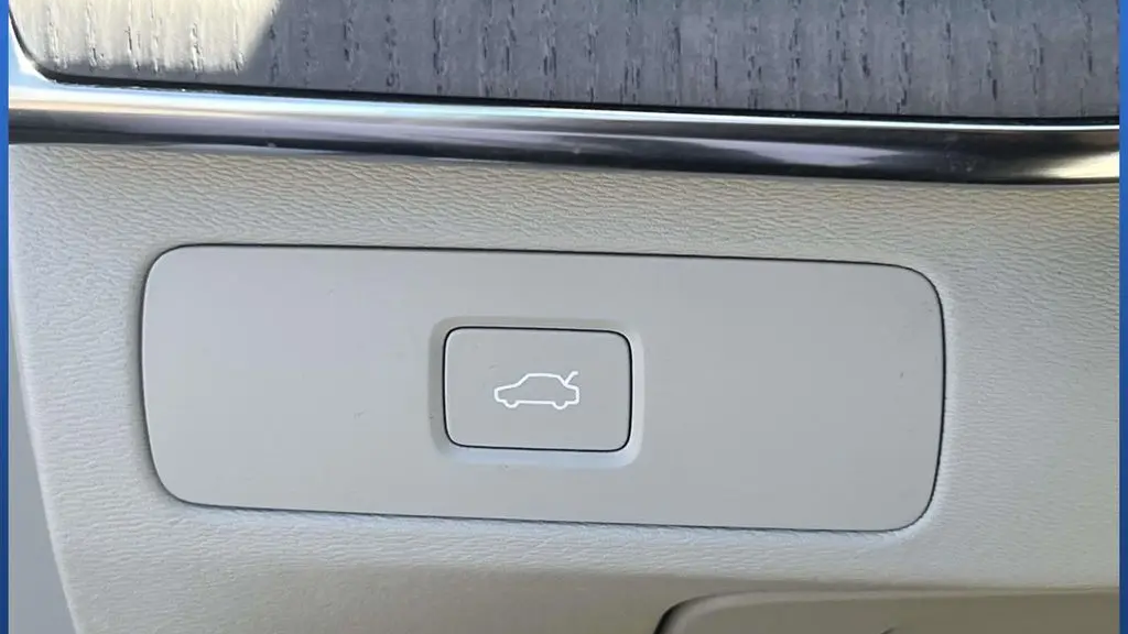 2026 Volvo XC90 B6 Ultra 7P