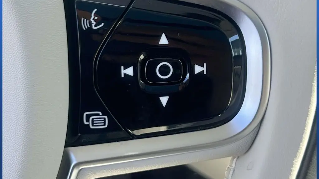 2026 Volvo XC90 B6 Ultra 7P