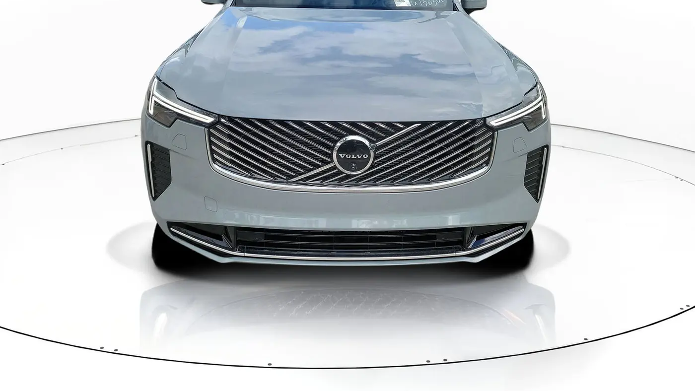 2025 Volvo XC90 B6 Ultra Bright Theme 7P