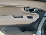 2025 XC90 Thumbnail 18