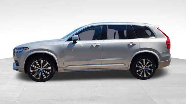 2025 Volvo XC90 B6 Core Bright Theme