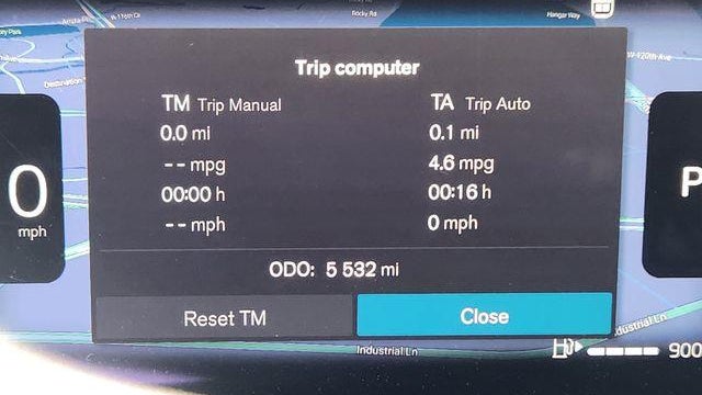 2025 Volvo XC90 B6 Core Bright Theme