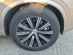 2025 XC90 Thumbnail 12