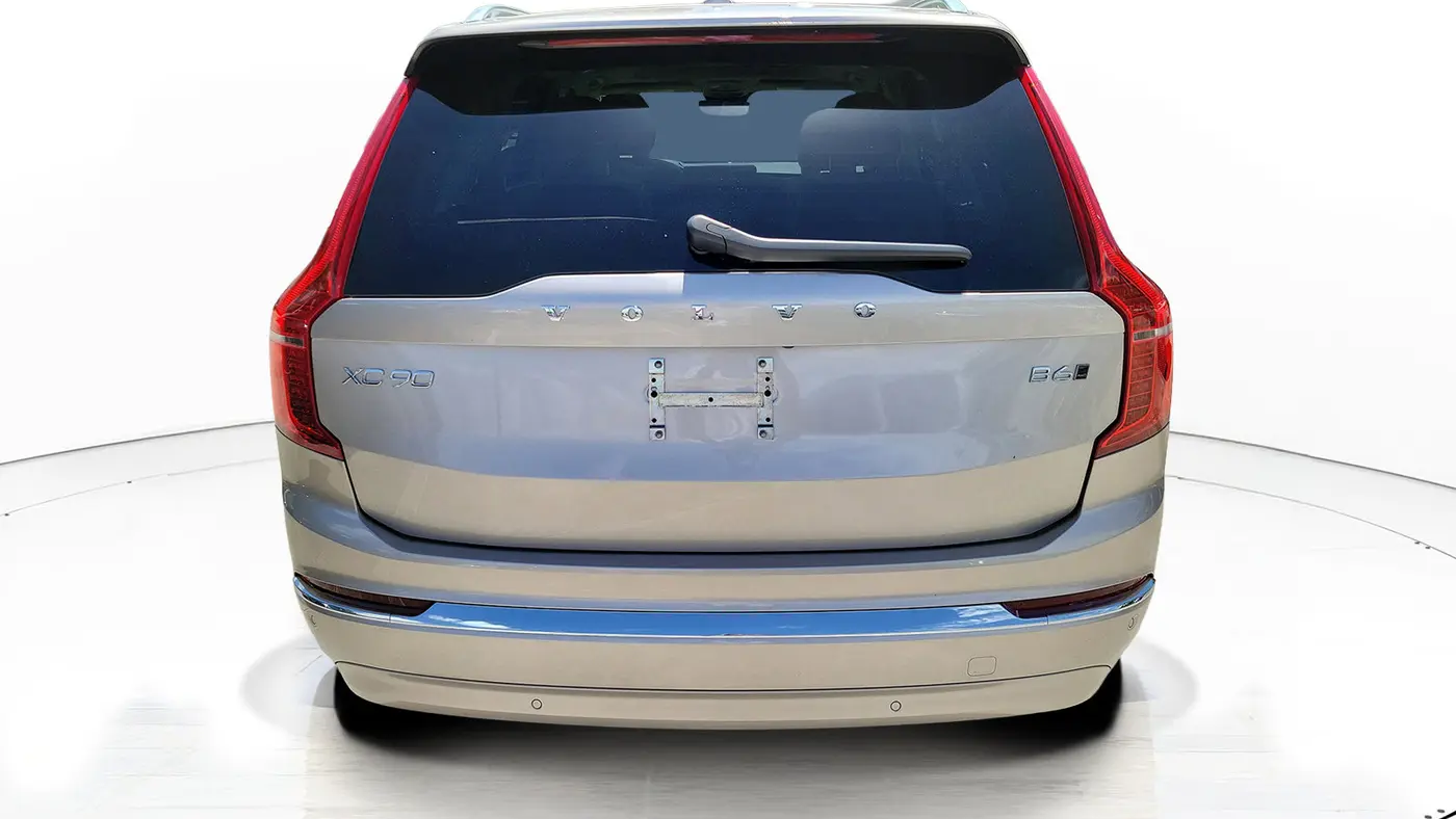 2025 Volvo XC90 B6 Core Bright Theme