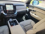2026 XC90 Thumbnail 13
