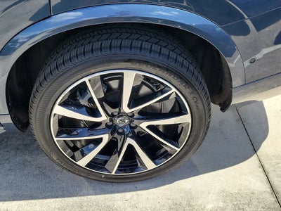2023 Volvo XC90 AWD B6 Plus Bright Theme 7-Passenger 4DR SUV