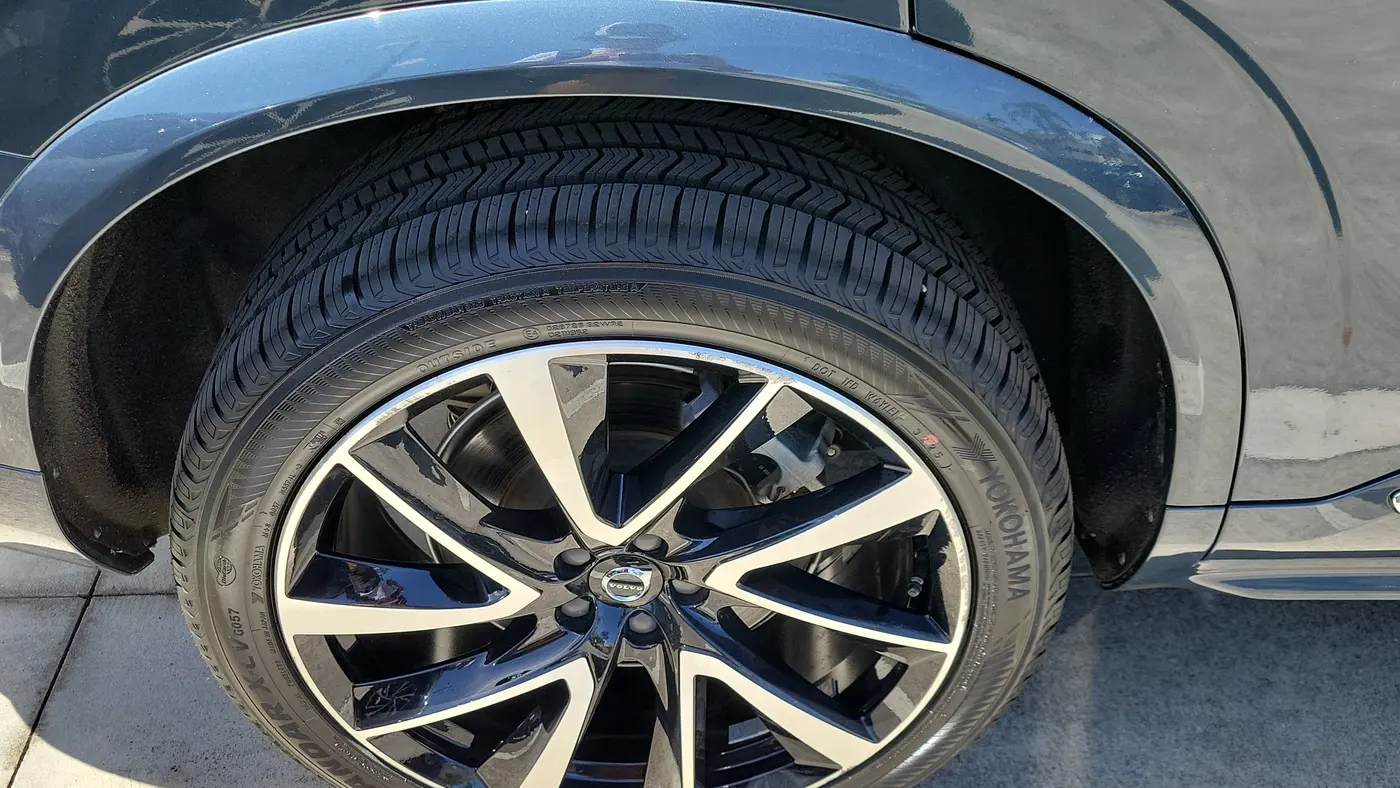 2023 Volvo XC90 B6 Plus Bright Theme 7P