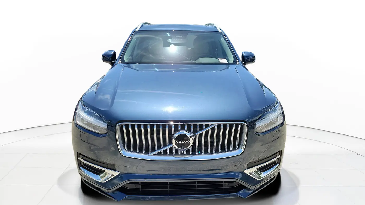 2023 Volvo XC90 B6 Plus Bright Theme 7P