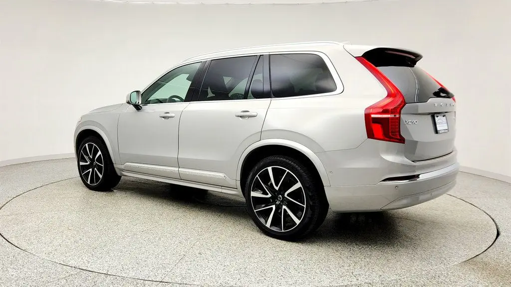 2023 Volvo XC90 B6 Plus Bright Theme 7P
