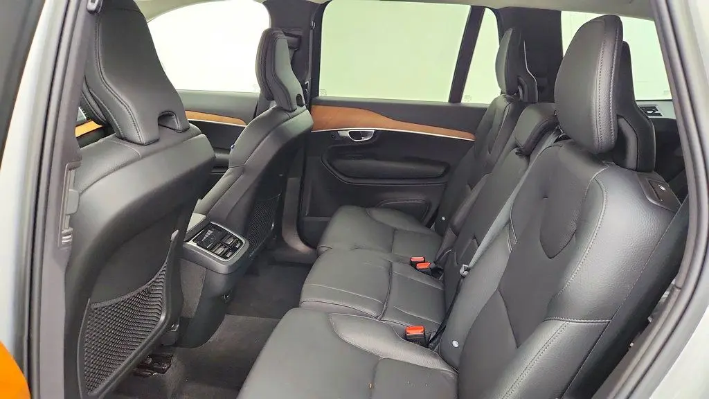 2023 Volvo XC90 B6 Plus Bright Theme 7P