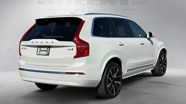 2023 Volvo XC90 B6 Plus Bright Theme 7P