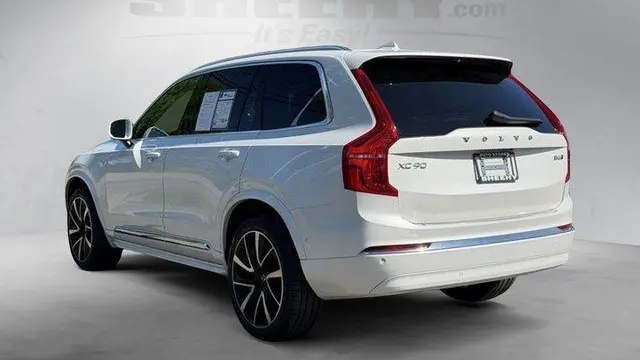 2023 Volvo XC90 B6 Plus Bright Theme 7P