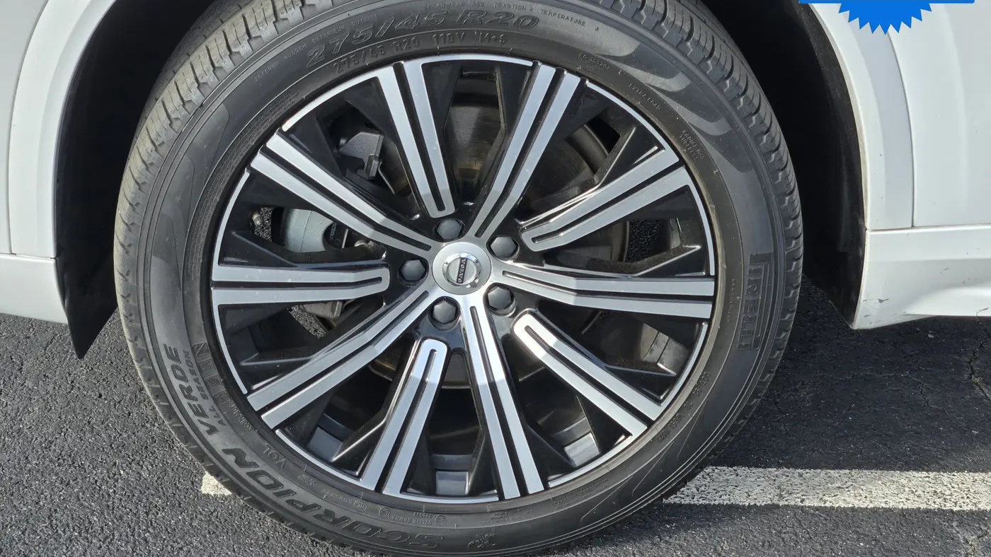 2023 Volvo XC90 B6 Plus Bright Theme 7P