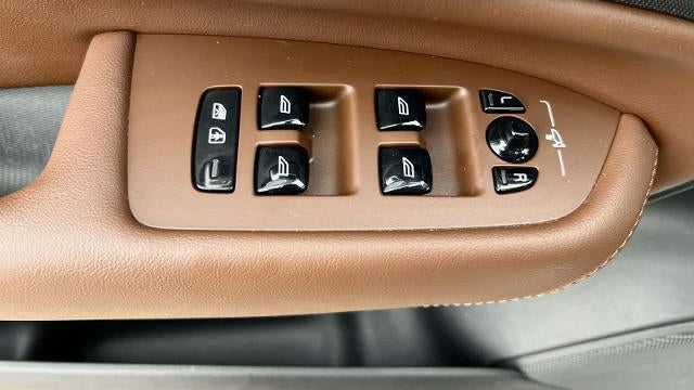 2023 Volvo XC90 B6 Plus Bright Theme 7P
