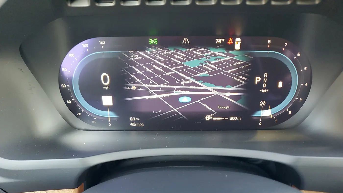2023 Volvo XC90 B6 Plus Bright Theme 7P