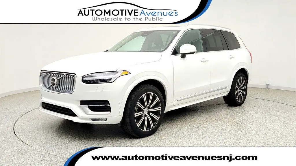 2023 Volvo XC90 - $31,495