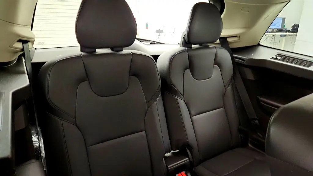 2023 Volvo XC90 - $31,495