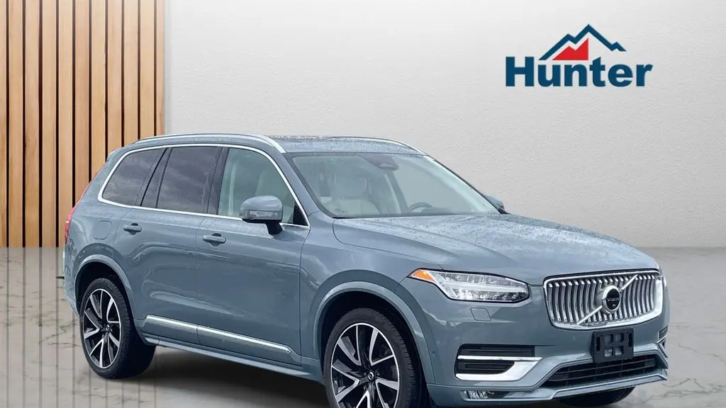Preowned 2023 Volvo XC90 B6 Plus Bright Theme 7P for Sale