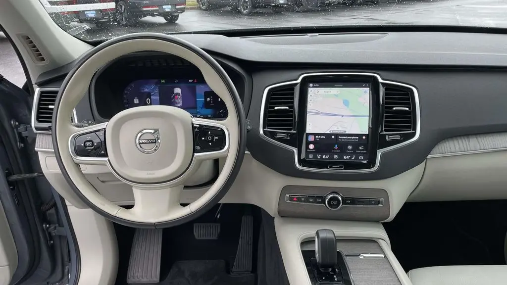 2023 Volvo XC90 B6 Plus Bright Theme 7P