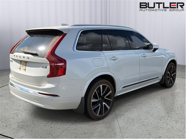 2023 Volvo XC90 - $37,950