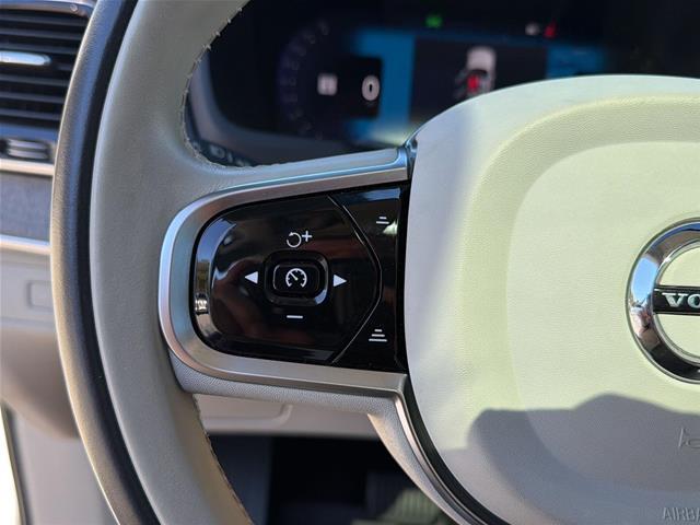 2023 Volvo XC90 - $37,950