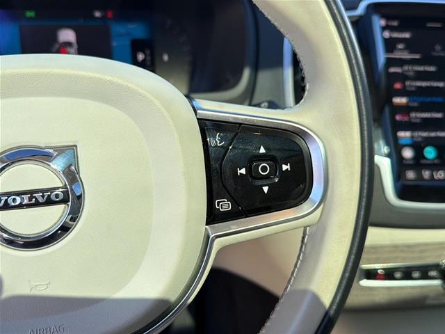 2023 Volvo XC90 - $37,950