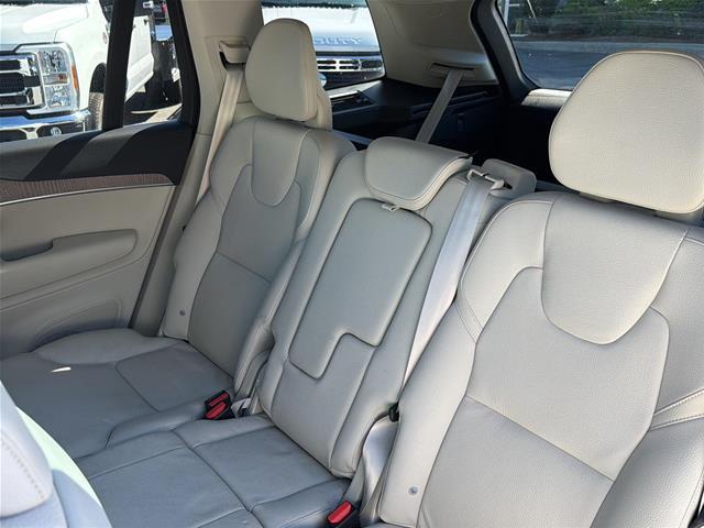 2023 Volvo XC90 - $37,950
