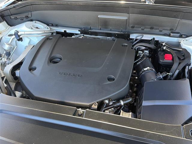 2023 Volvo XC90 - $37,950