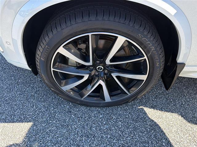 2023 Volvo XC90 - $37,950