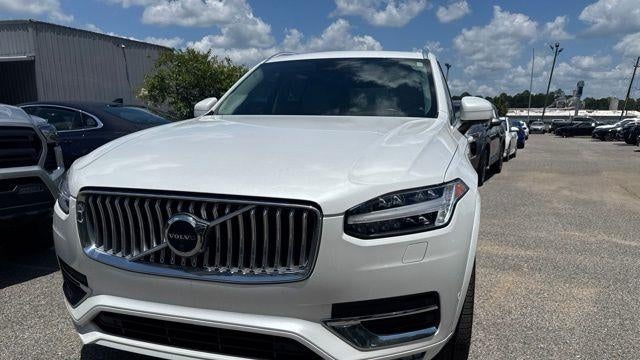 2023 Volvo XC90 B6 Plus Bright Theme 7P