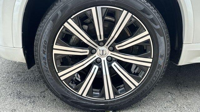 2023 Volvo XC90 B6 Core