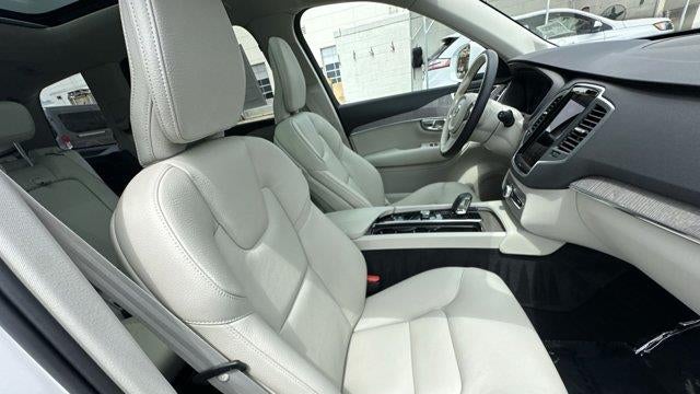 2023 Volvo XC90 B6 Core