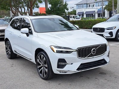 Photo of a 2023 Volvo XC60 AWD B6 Ultimate Bright Theme 4DR SUV for sale