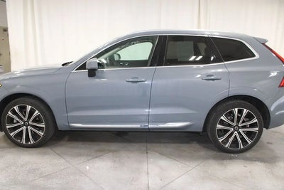 Photo of a 2023 Volvo XC60 AWD B6 Ultimate Bright Theme 4DR SUV for sale