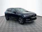 2023 XC60 Thumbnail 4