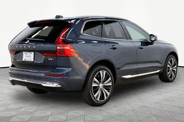 2022 Volvo XC60 - $32,903