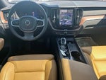 2022 XC60 Thumbnail 6