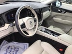 2022 XC60 Thumbnail 8