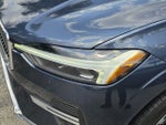 2022 XC60 Thumbnail 9