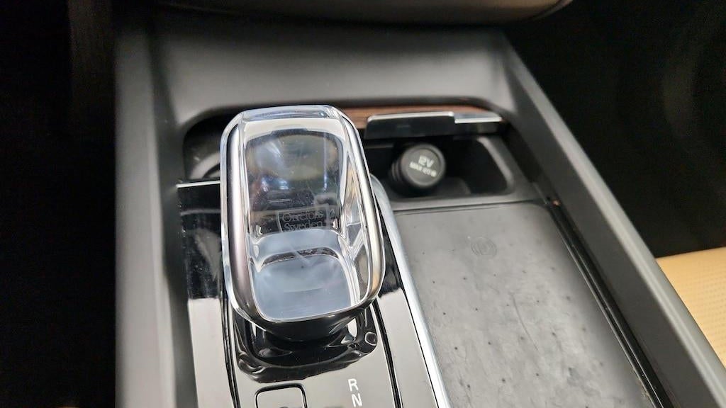 2022 Volvo XC60 B6 Inscription