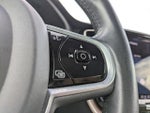 2022 XC60 Thumbnail 23