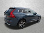 2022 XC60 Thumbnail 2