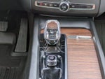 2022 XC60 Thumbnail 15