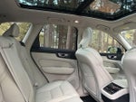 2023 XC60 Thumbnail 25