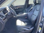 2019 XC90 Thumbnail 16