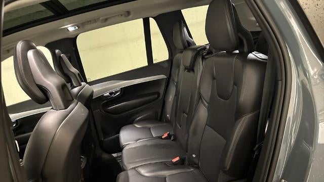 2021 Volvo XC90 T5 Momentum