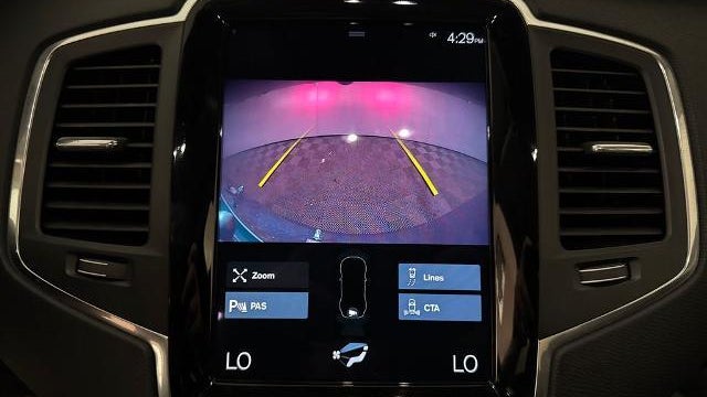 2021 Volvo XC90 T5 Momentum