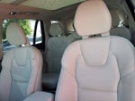 2021 XC90 Thumbnail 15