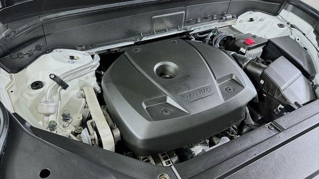 2020 Volvo XC90 T5 Momentum